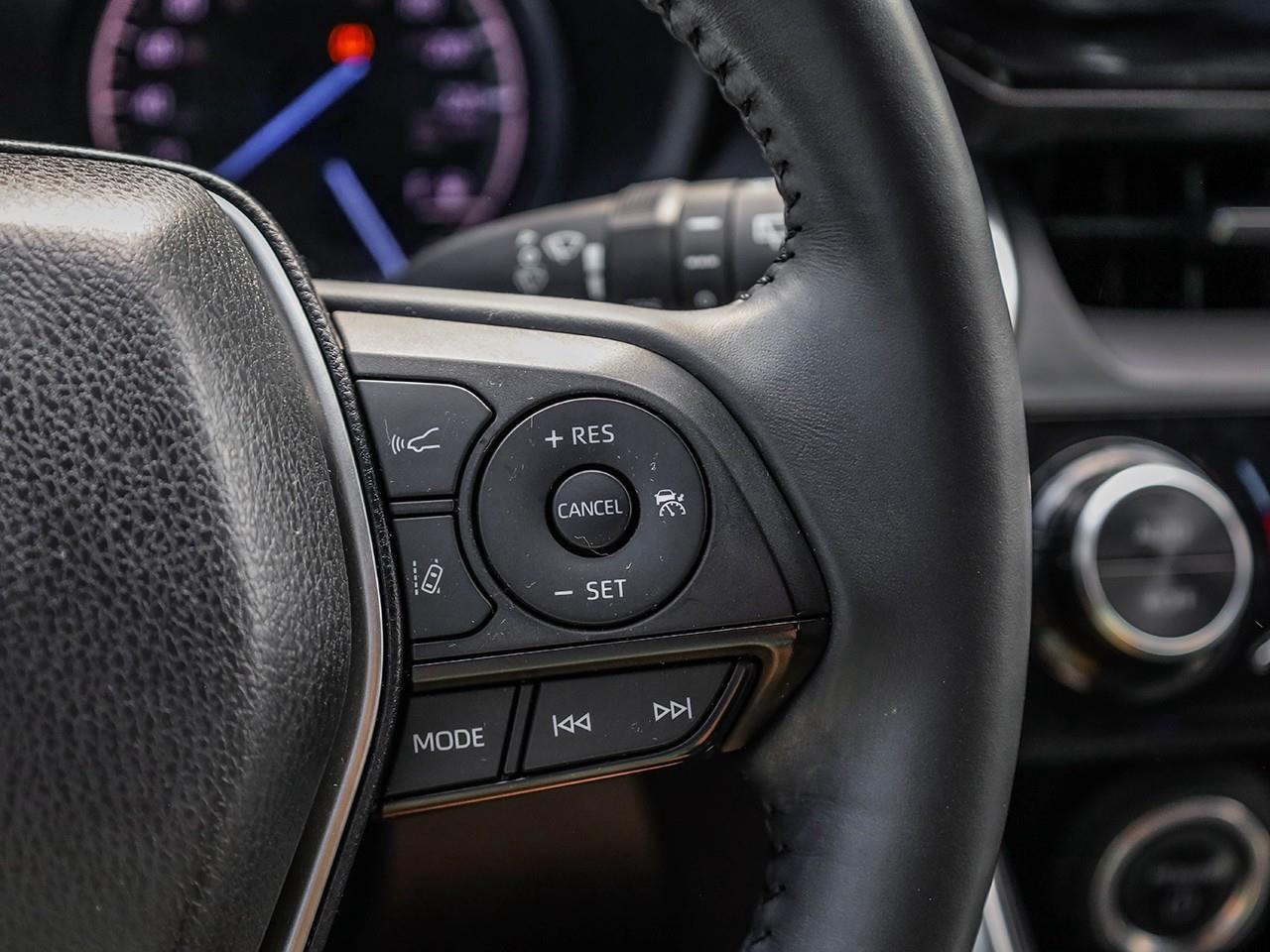 2024 Toyota Venza LE HEATED SEATS-NO ACCIDENTS-LANE ASSIST- Photo