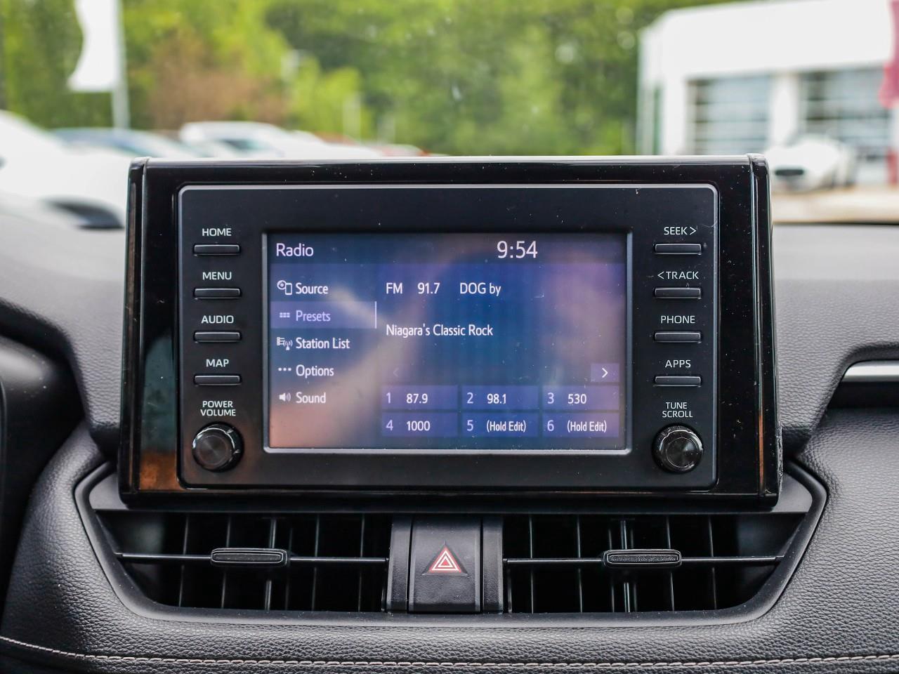 2020 Toyota RAV4 LE NO ACCIDENTS-HEATED CLOTH SEATS-LANE KEEP ASSIST-BACK UP CAMERA- Photo