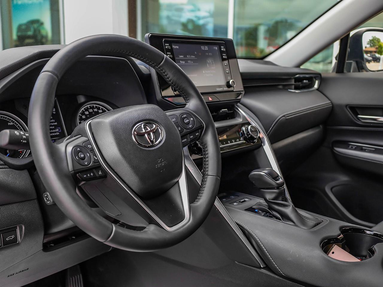 2022 Toyota Venza LE CLOTH HEATED SEATS-NO ACCIDENTS-LANE KEEP ASSIST- Photo