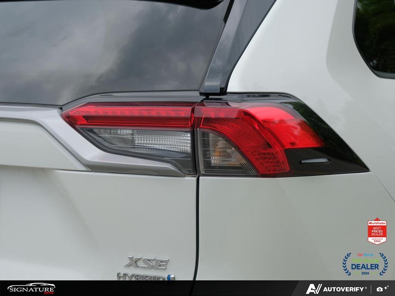 2021 Toyota RAV4 Hybrid XSE AWD No Accident Sunroof Carplay BSM Photo