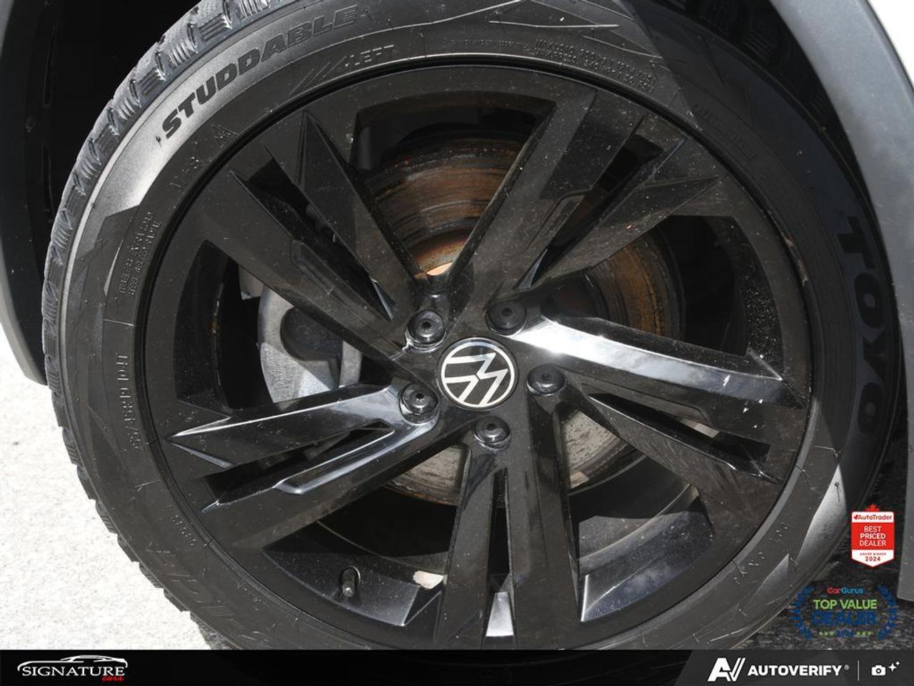 2023 Volkswagen Tiguan Comfortline R Line Black No Accident Photo