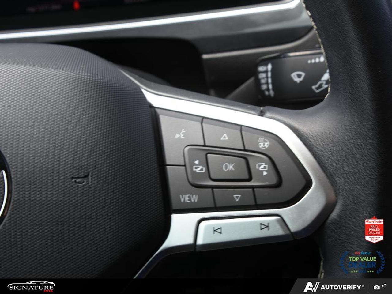 2023 Volkswagen Tiguan Comfortline R Line Black No Accident Photo