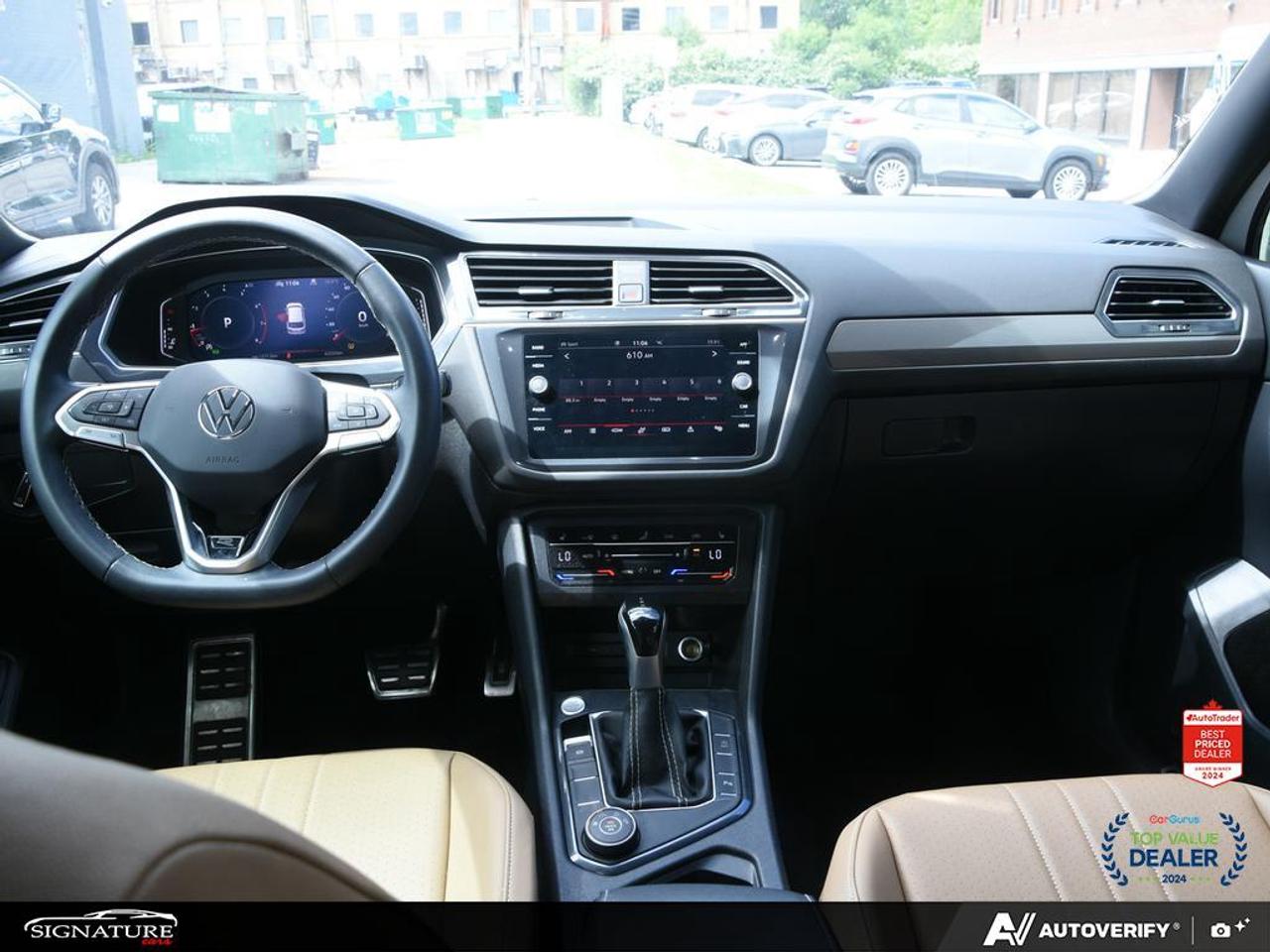 2023 Volkswagen Tiguan Comfortline R Line Black No Accident Photo