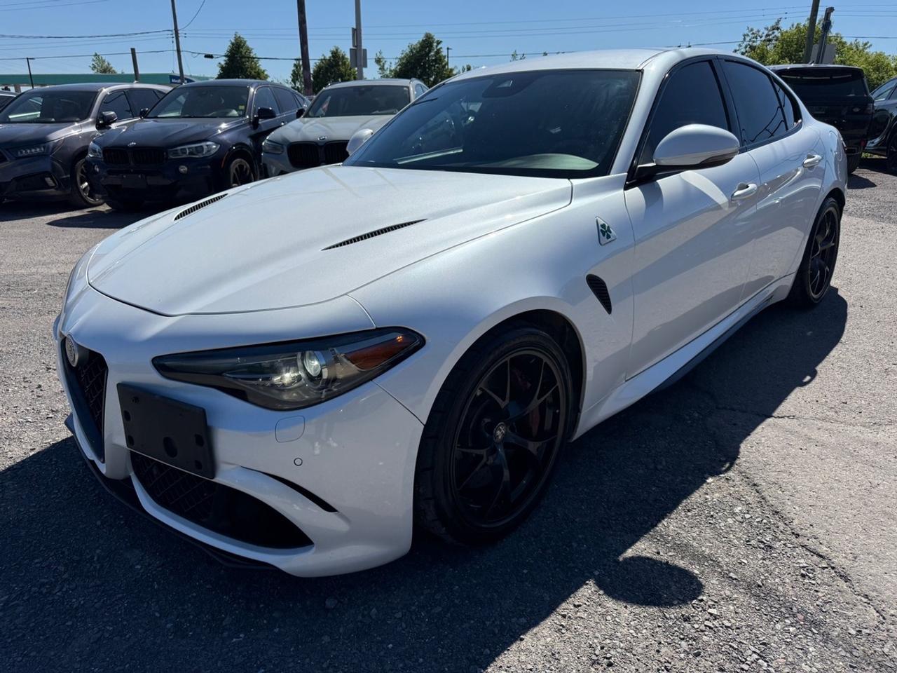 2017 Alfa Romeo Giulia Quadrifoglio Photo0