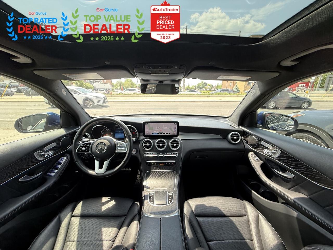 2021 Mercedes-Benz GLC-Class 300 Photo