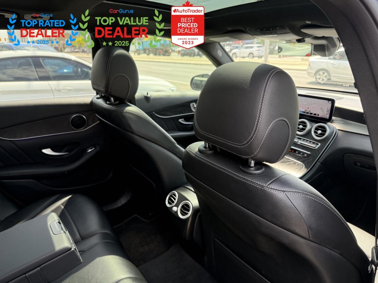 2021 Mercedes-Benz GLC-Class 300 Photo