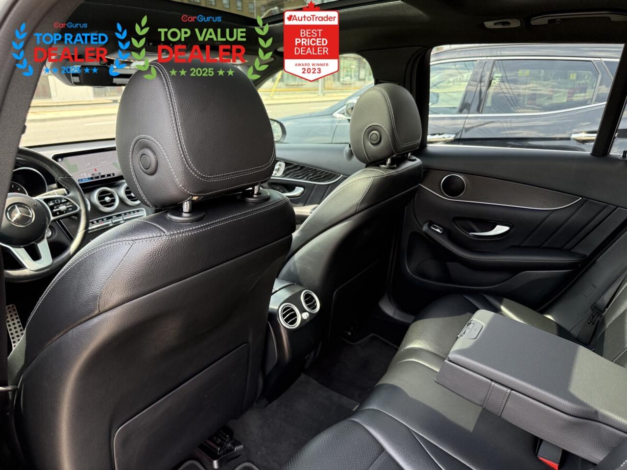 2021 Mercedes-Benz GLC-Class 300 Photo