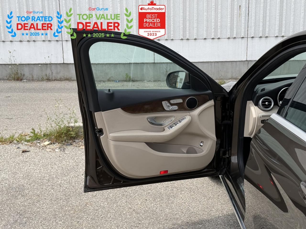 2016 Mercedes-Benz C-Class PREMIUM PKG | PANO | REAR CAMERA | LOADED Photo