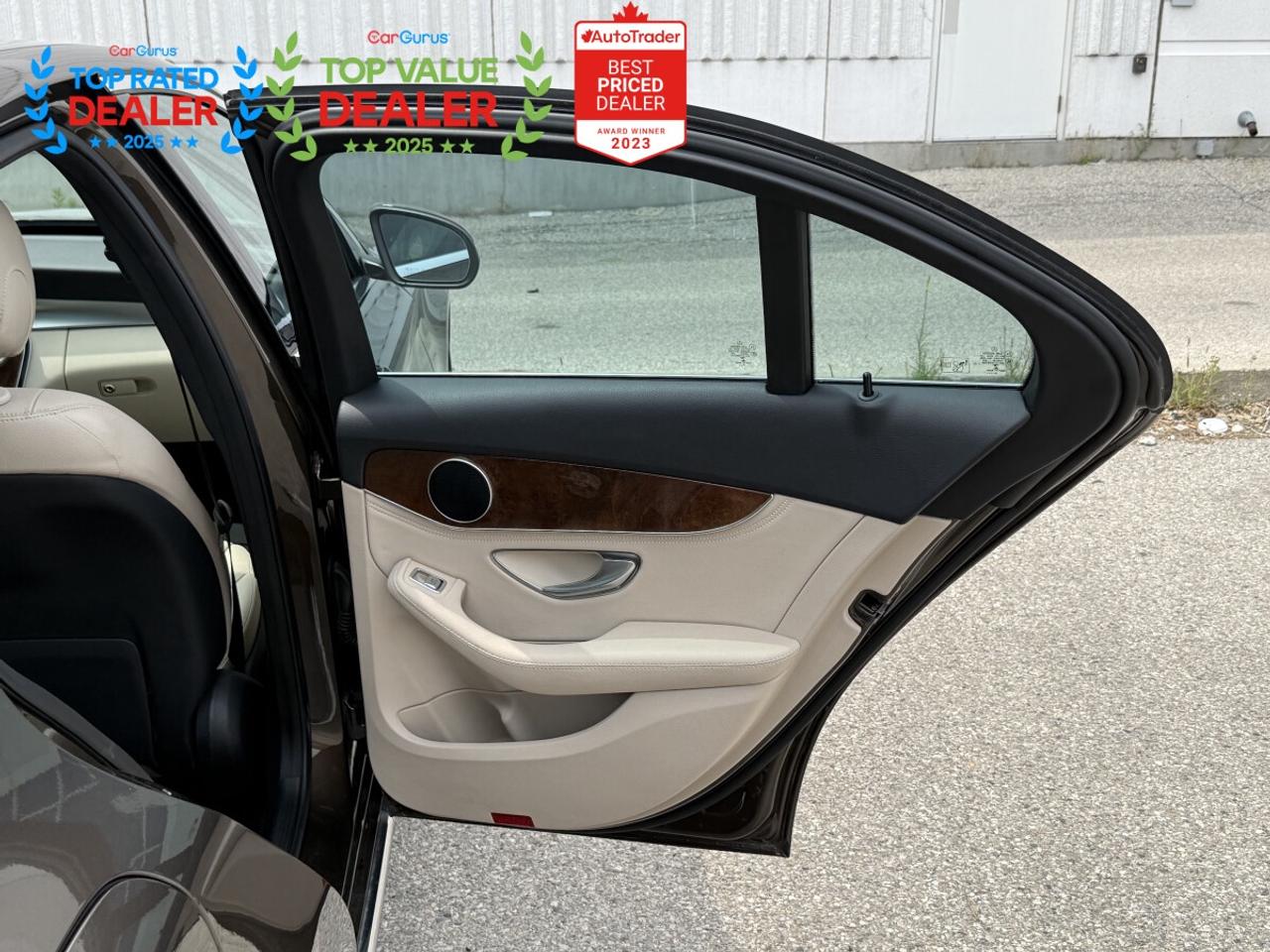 2016 Mercedes-Benz C-Class PREMIUM PKG | PANO | REAR CAMERA | LOADED Photo