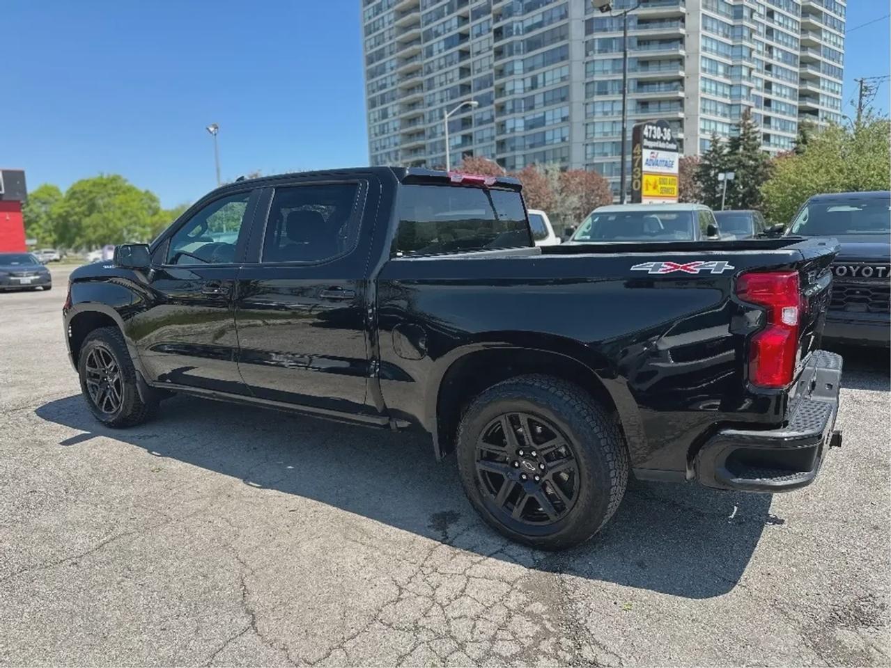 2025 Chevrolet Silverado 1500 RST Photo