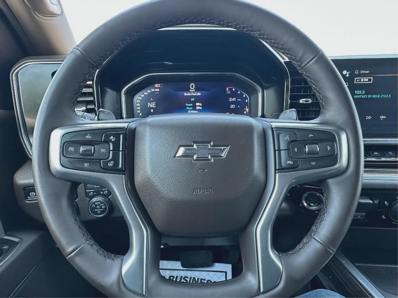 2025 Chevrolet Silverado 1500 RST Photo