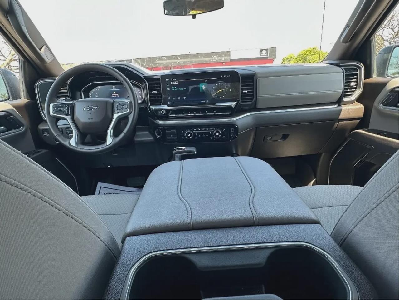2025 Chevrolet Silverado 1500 RST Photo
