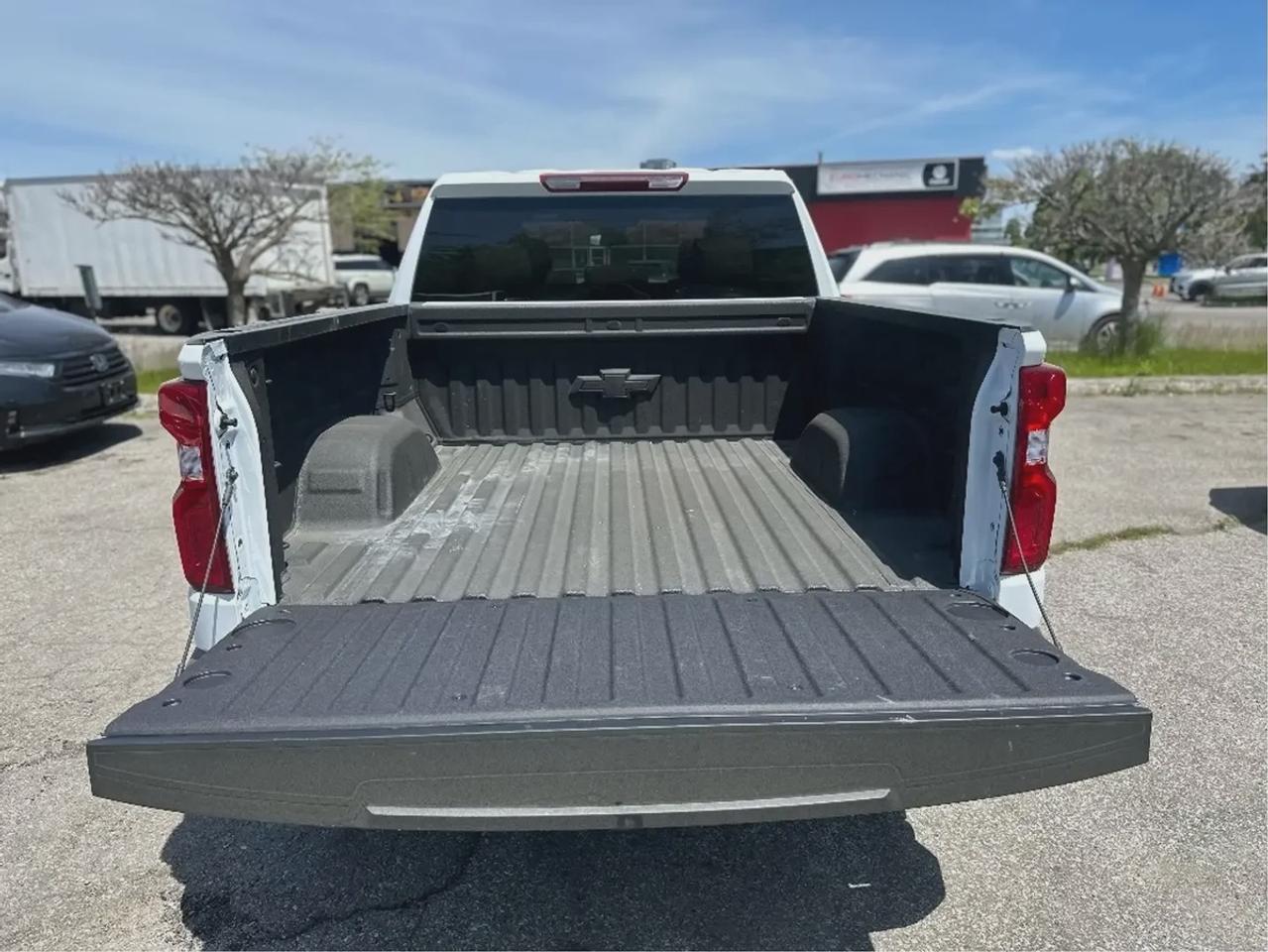 2025 Chevrolet Silverado 1500 RST DIESEL Photo