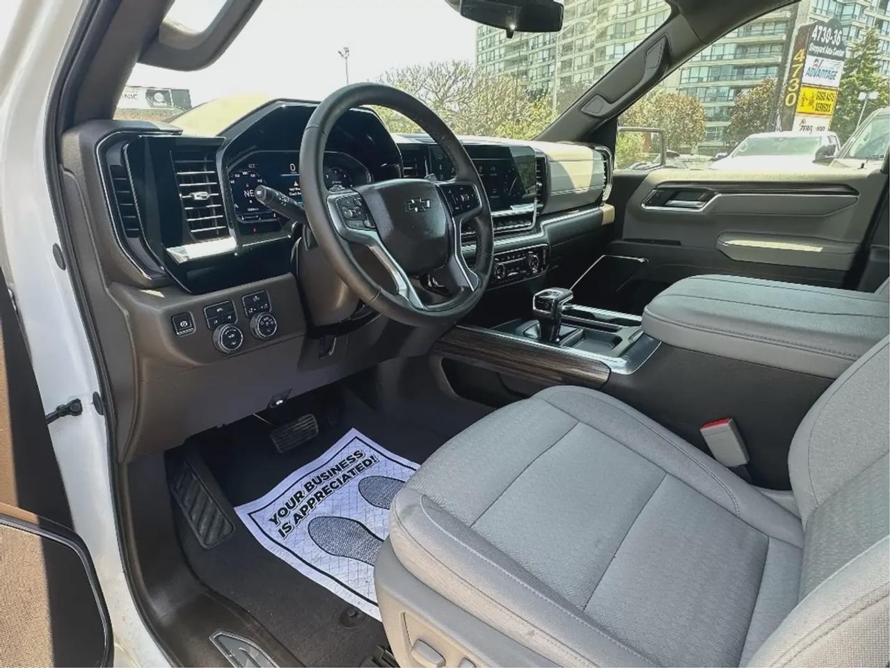 2025 Chevrolet Silverado 1500 RST DIESEL Photo
