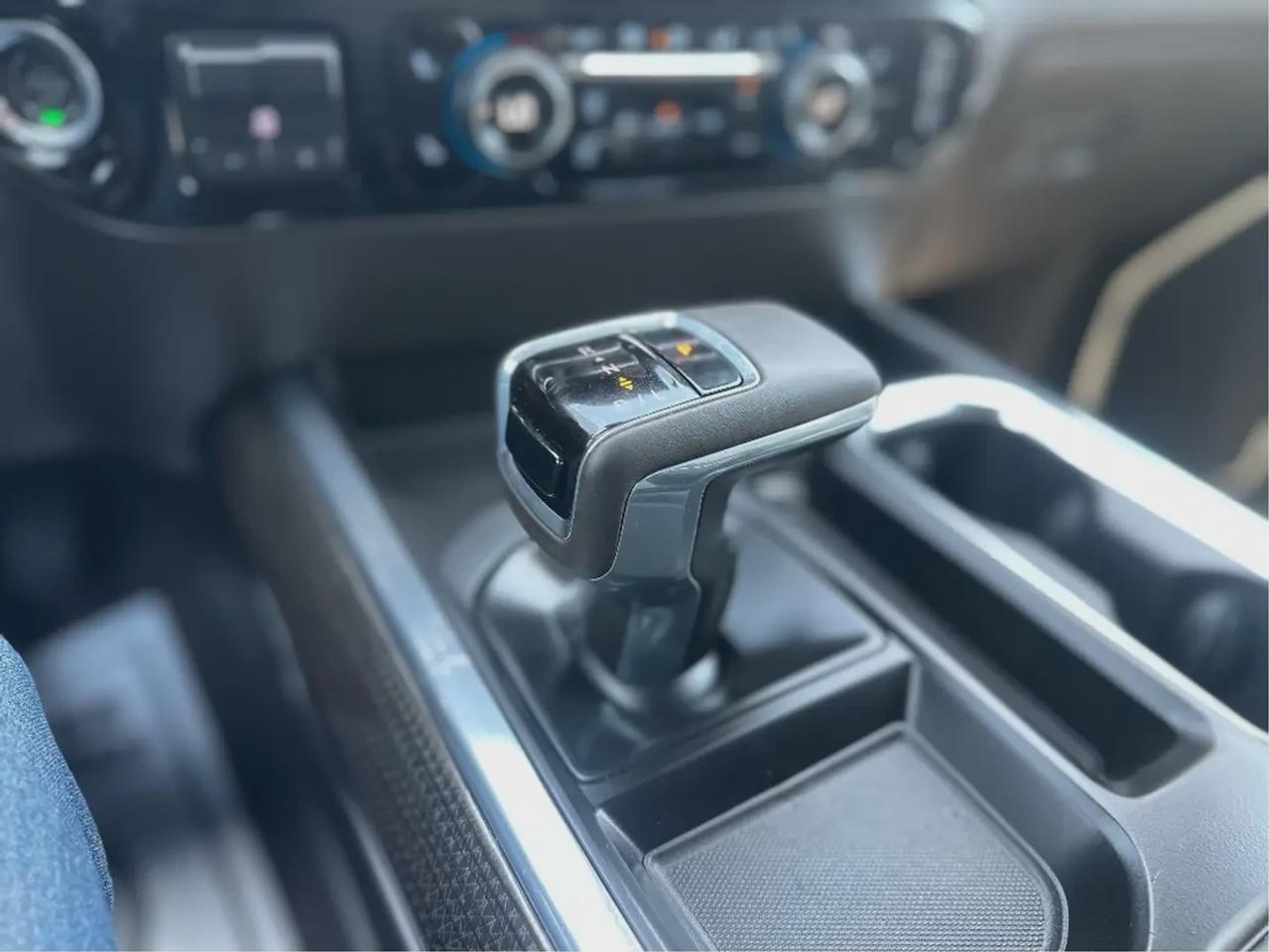 2025 Chevrolet Silverado 1500 RST DIESEL Photo