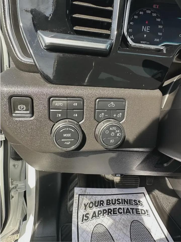 2025 Chevrolet Silverado 1500 RST Z71 SUNROOF Photo