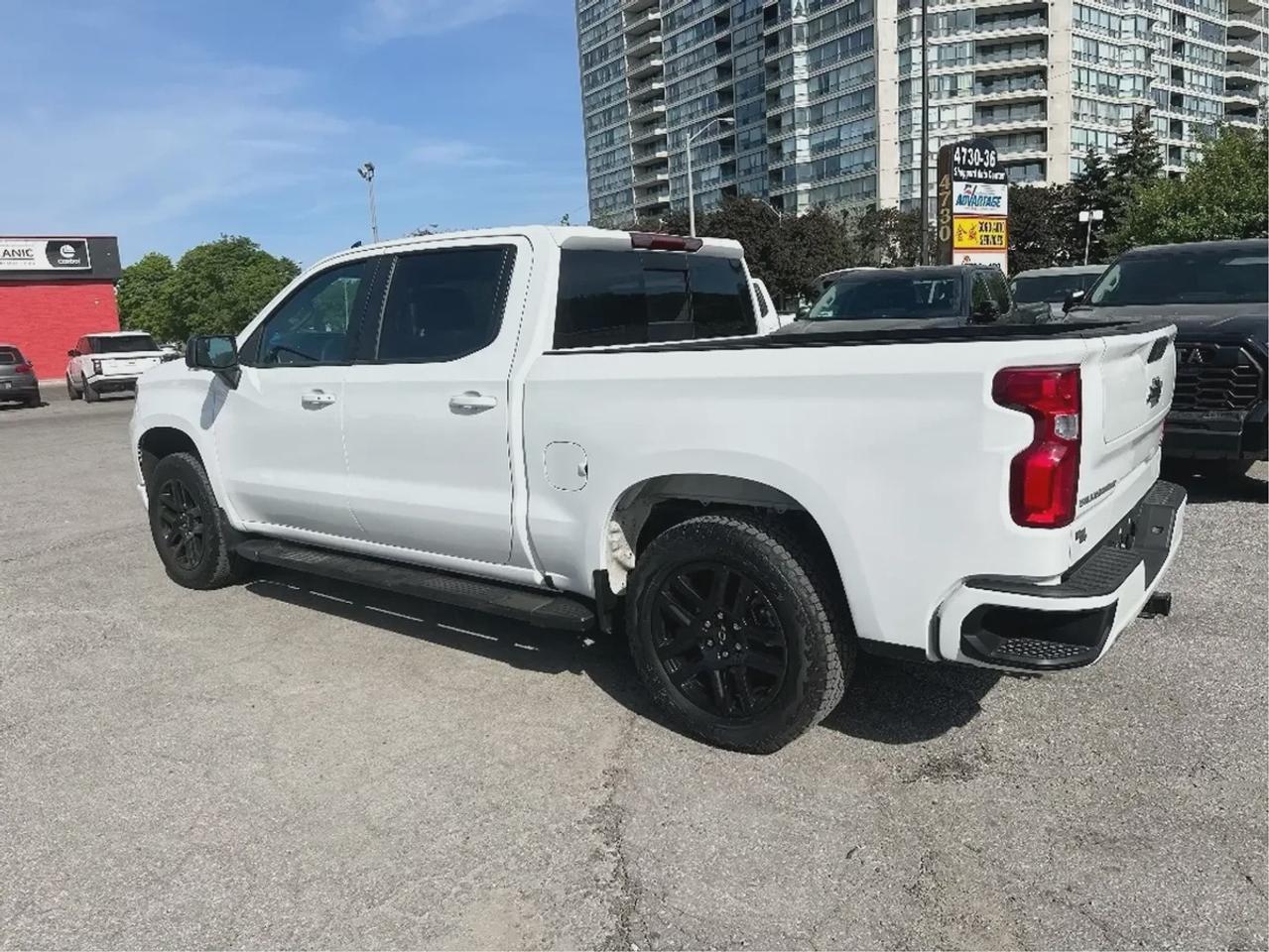 2025 Chevrolet Silverado 1500 RST Z71 SUNROOF Photo