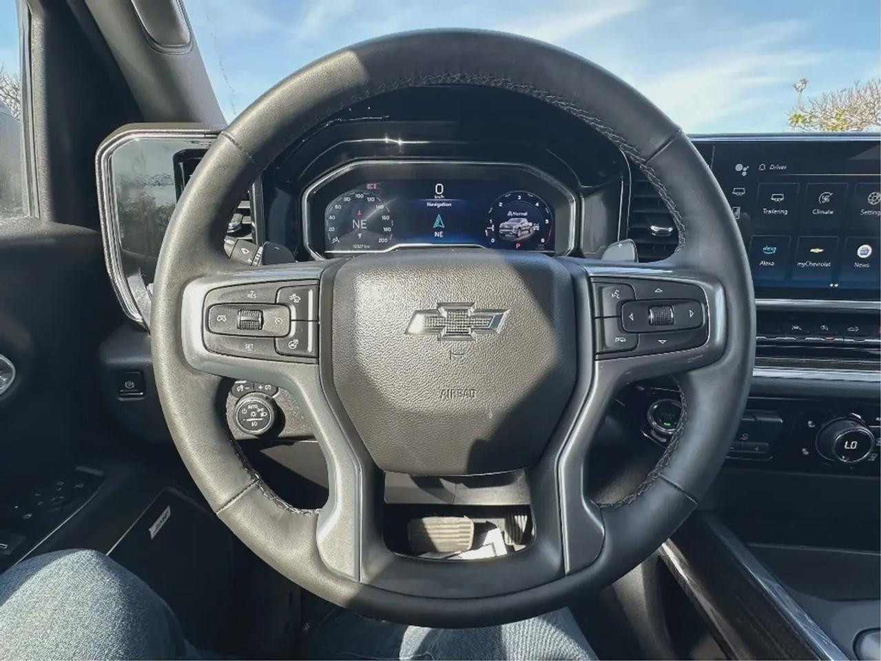 2025 Chevrolet Silverado 1500 RST Z71 SUNROOF Photo