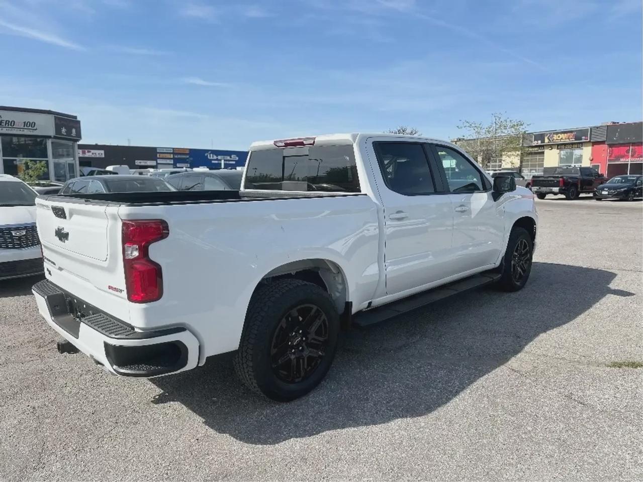 2025 Chevrolet Silverado 1500 RST Z71 SUNROOF Photo