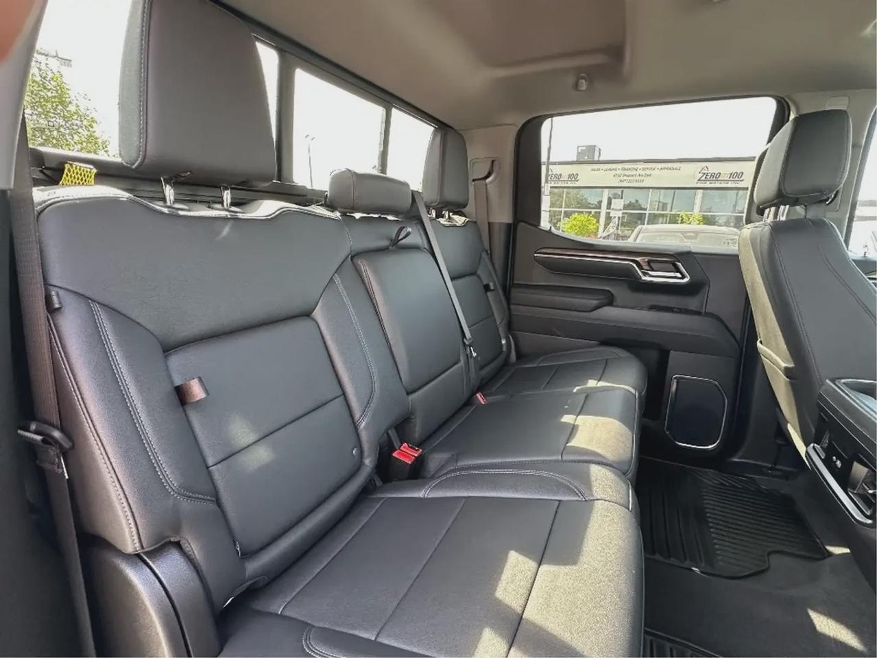 2025 Chevrolet Silverado 1500 RST Z71 SUNROOF Photo