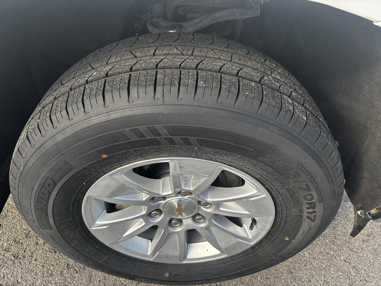 2022 Chevrolet Silverado 1500 Work Truck, Push Button Start, Alloy Wheels, Photo