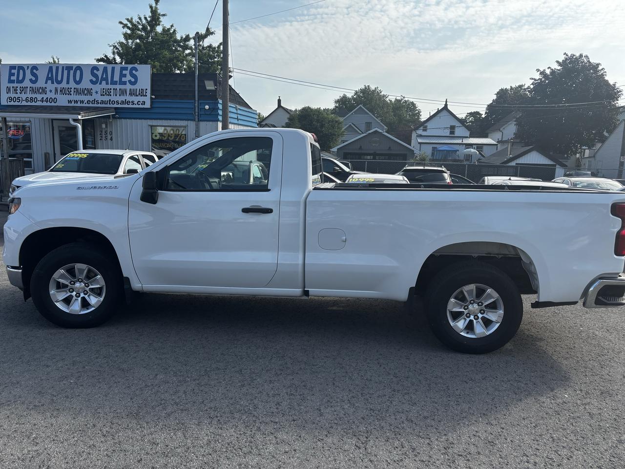 2022 Chevrolet Silverado 1500 Work Truck, Push Button Start, Alloy Wheels, Photo