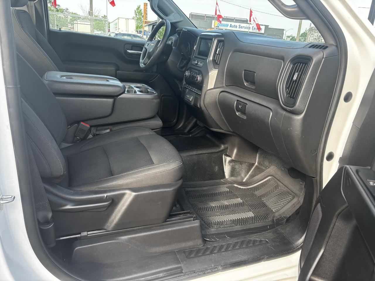 2022 Chevrolet Silverado 1500 Work Truck, Push Button Start, Alloy Wheels, Photo