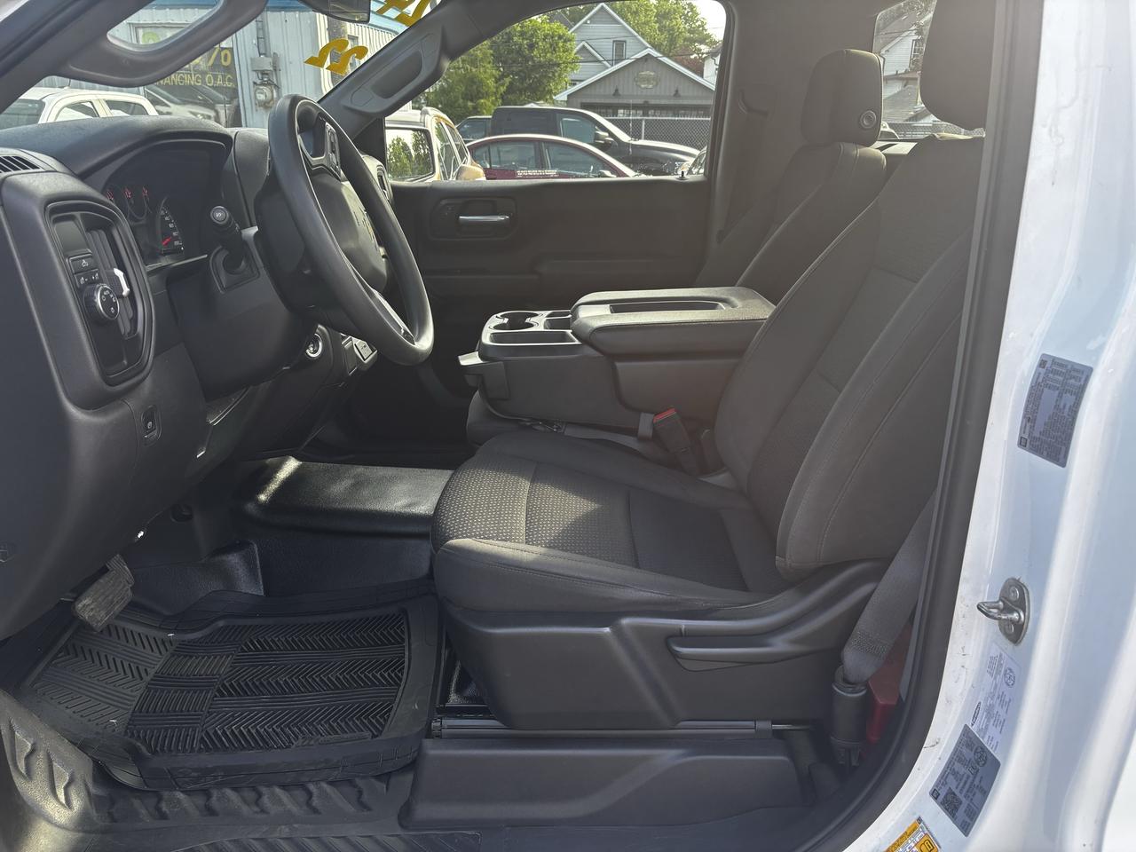 2022 Chevrolet Silverado 1500 Work Truck, Push Button Start, Alloy Wheels, Photo