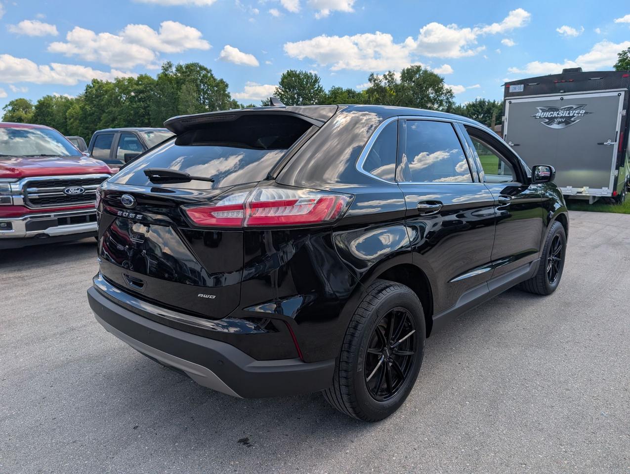 2022 Ford Edge SEL AWD Photo4