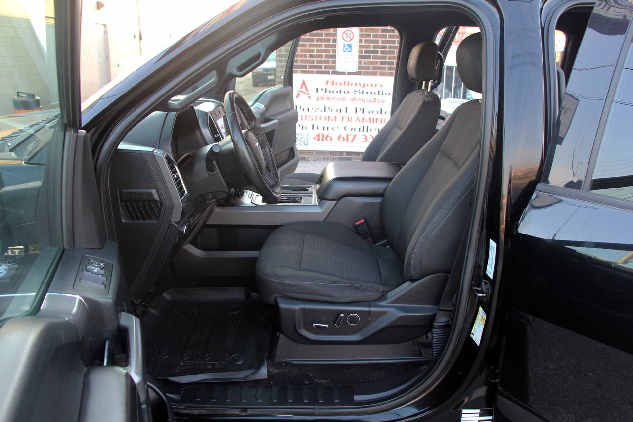 2016 Ford F-150 FX4 Photo