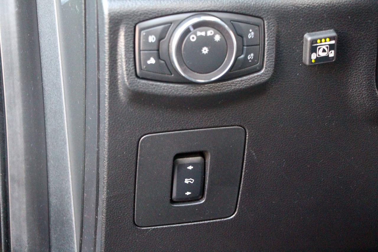 2016 Ford F-150 FX4 Photo