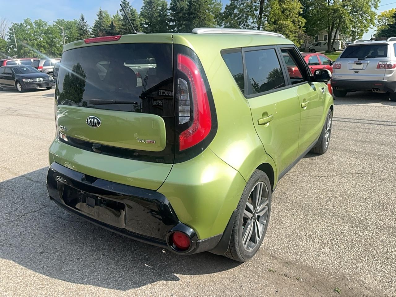 2016 Kia Soul SX Luxury Photo2