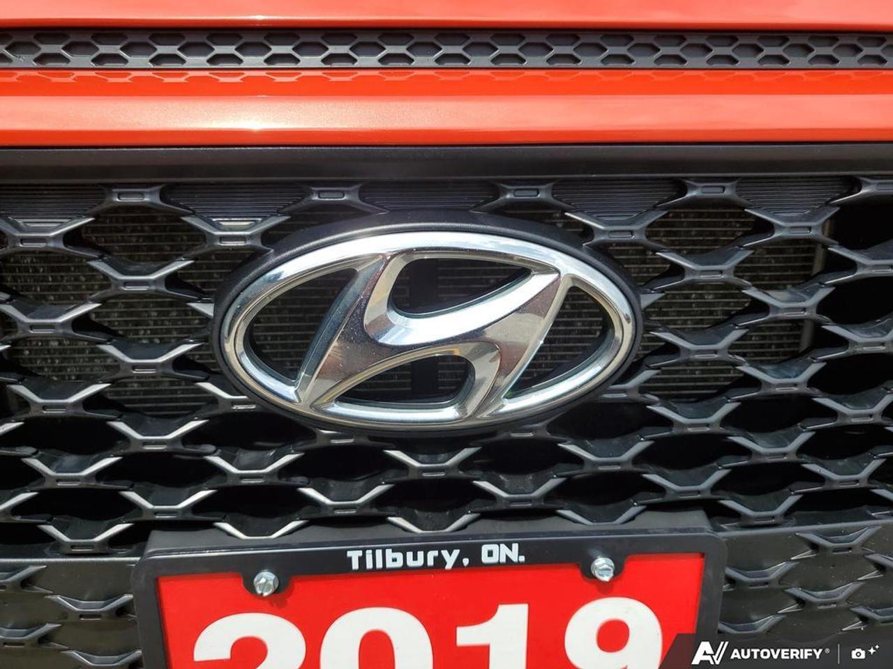 2019 Hyundai KONA 2.0L Essential AWD Photo