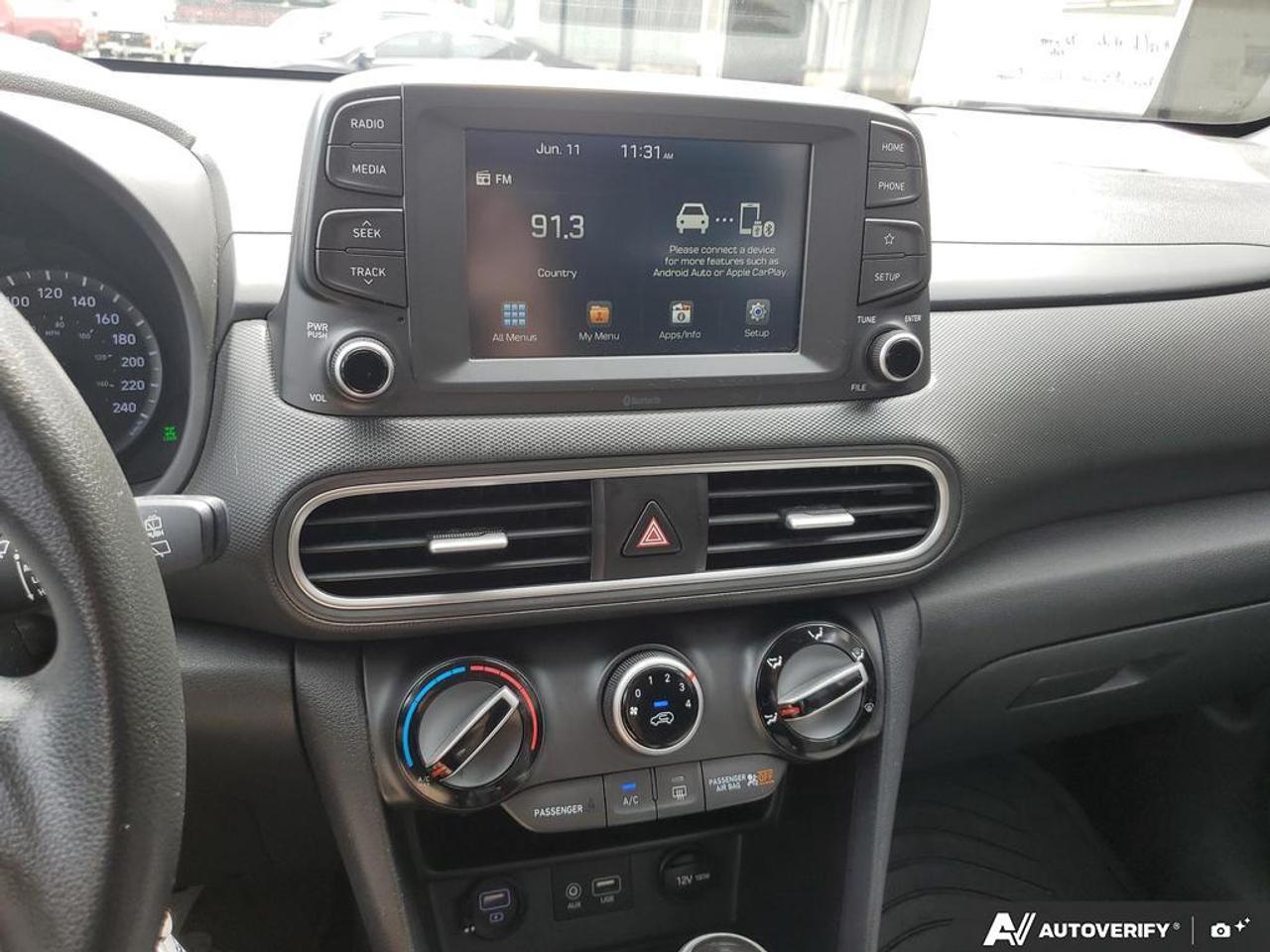 2019 Hyundai KONA 2.0L Essential AWD Photo