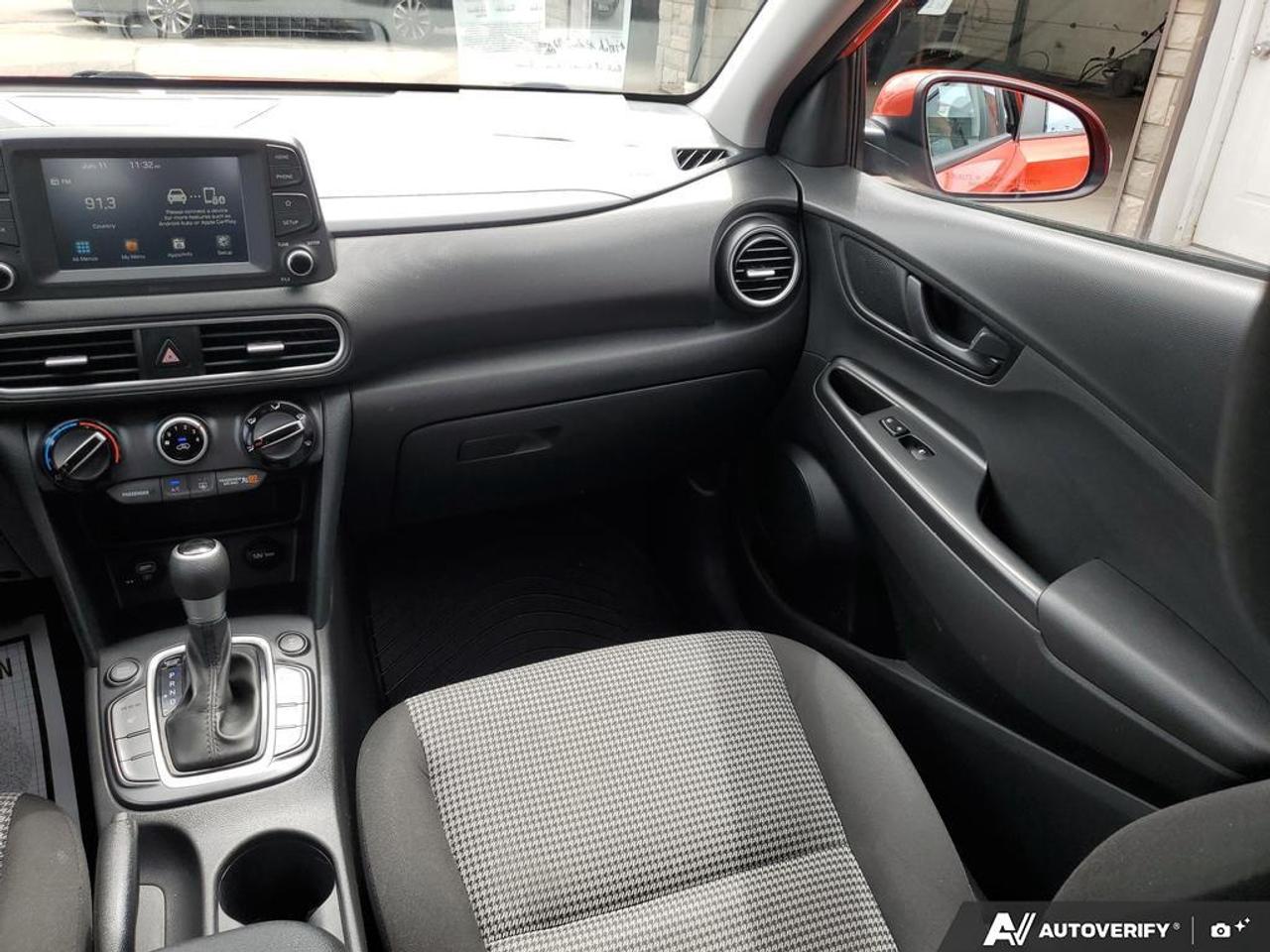 2019 Hyundai KONA 2.0L Essential AWD Photo