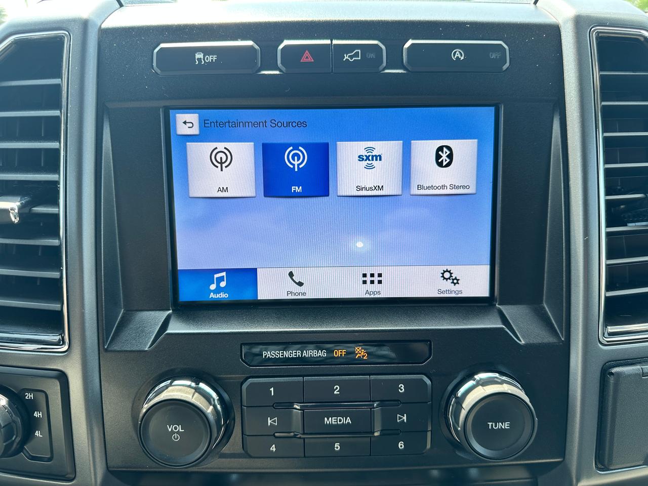 2019 Ford F-150 XLT 4x4 SuperCab LongBox FM/XM A/C CarPlay RvCam Photo