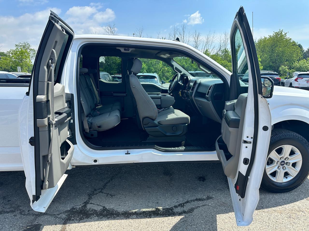 2019 Ford F-150 XLT 4x4 SuperCab LongBox FM/XM A/C CarPlay RvCam Photo
