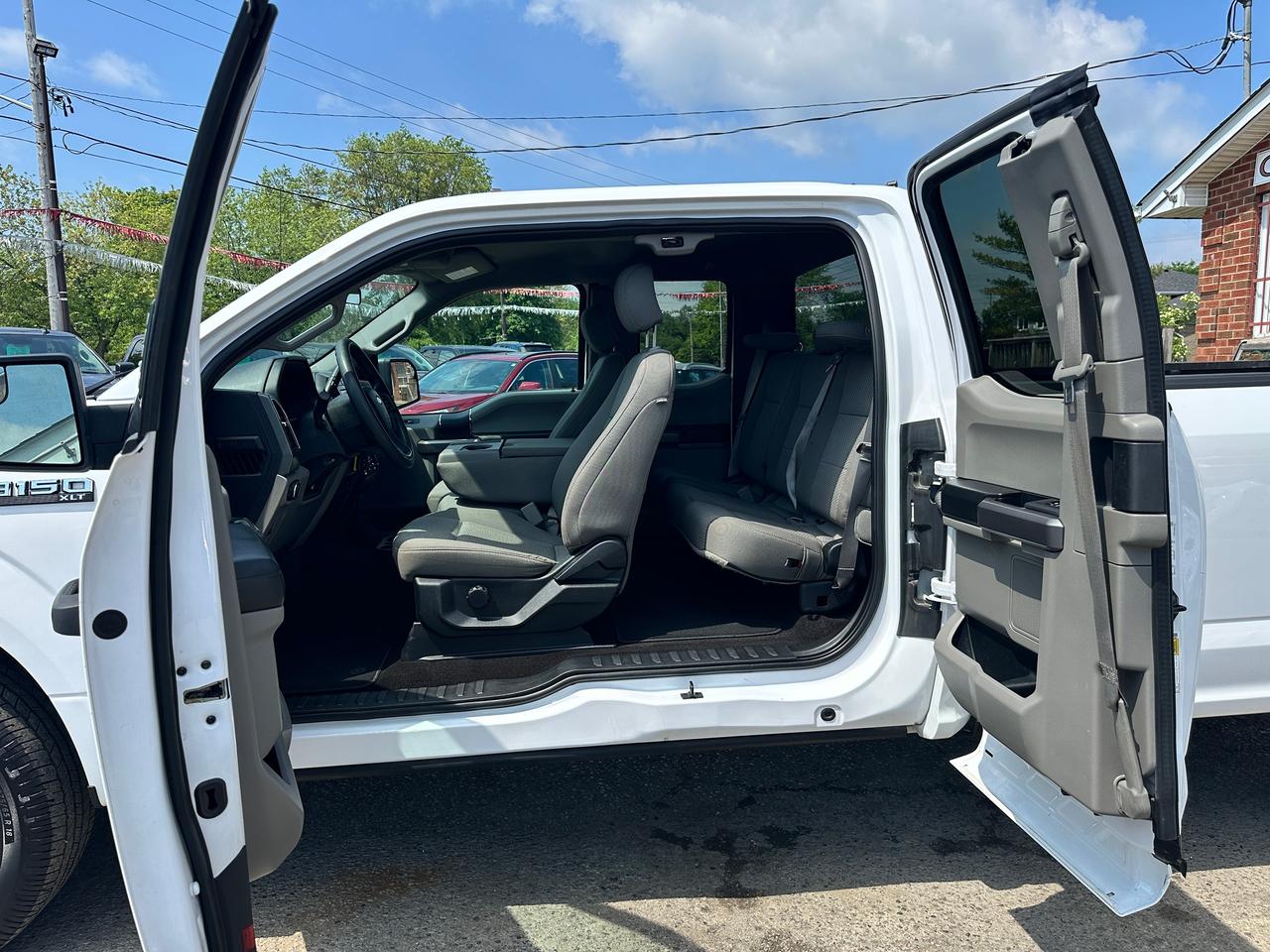 2019 Ford F-150 XLT 4x4 SuperCab LongBox FM/XM A/C CarPlay RvCam Photo