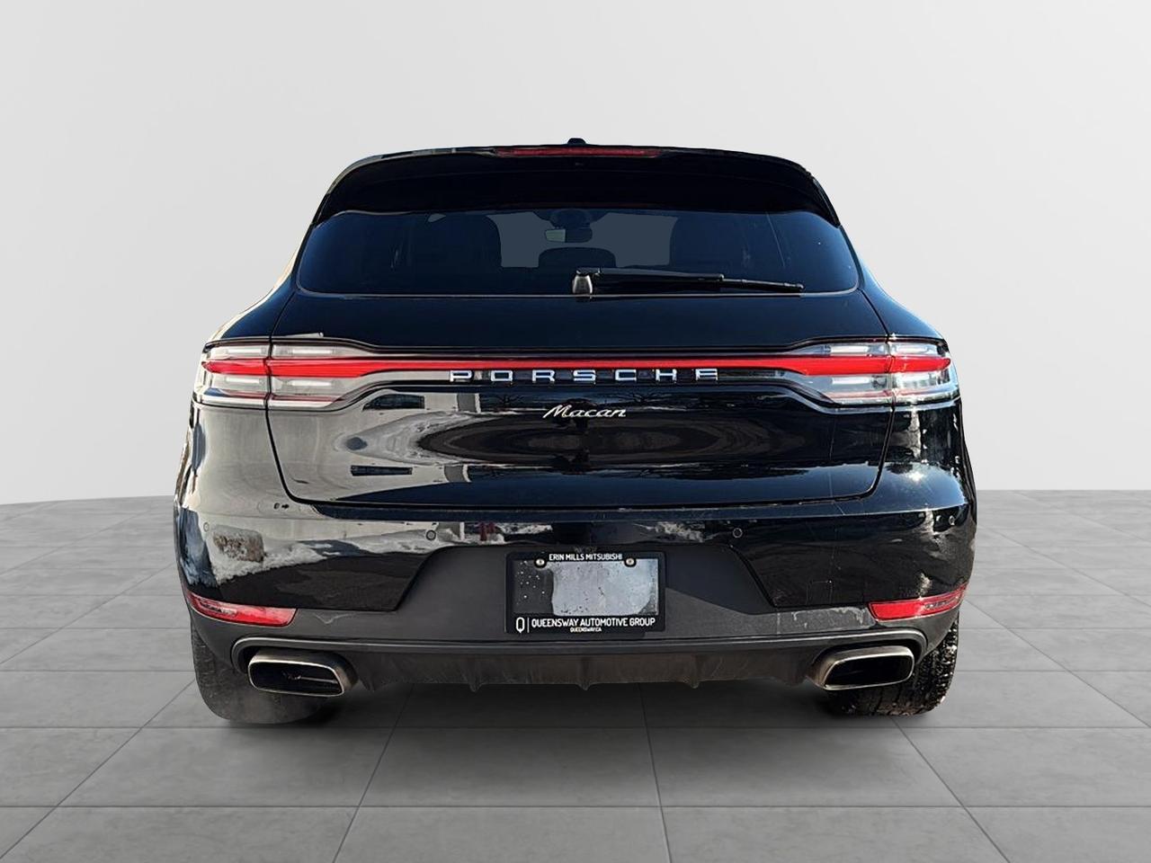 2021 Porsche Macan Base | Apple CarPlay | Heated Steering Wheel Photo2