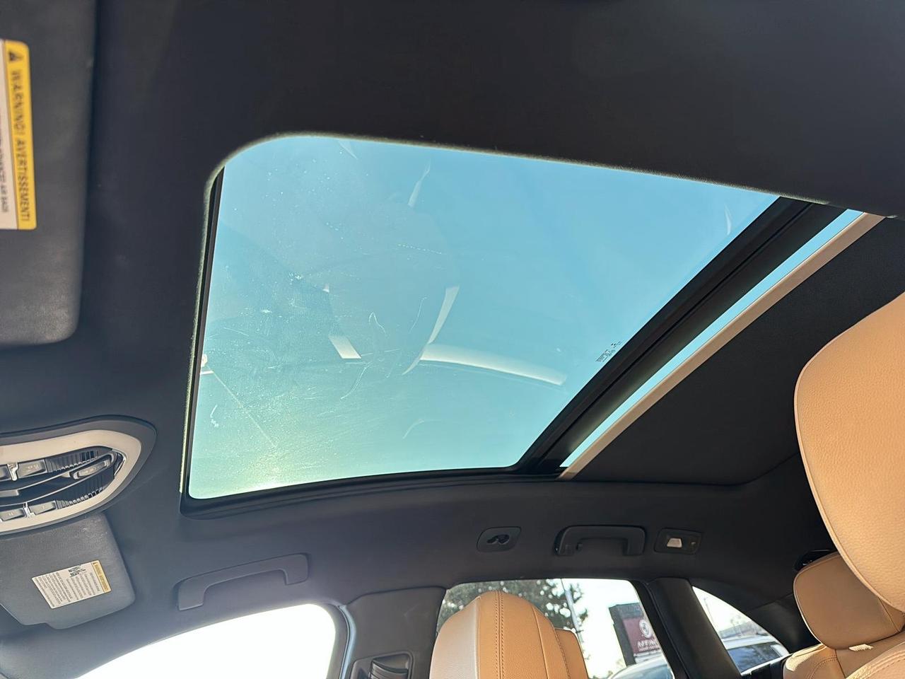 2021 Porsche Macan Base | Apple CarPlay | Heated Steering Wheel Photo