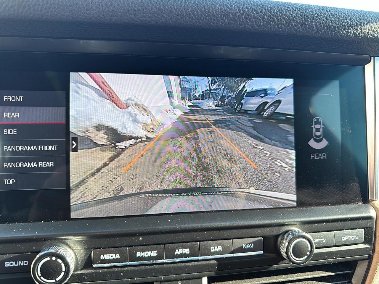 2021 Porsche Macan Base | Apple CarPlay | Heated Steering Wheel Photo