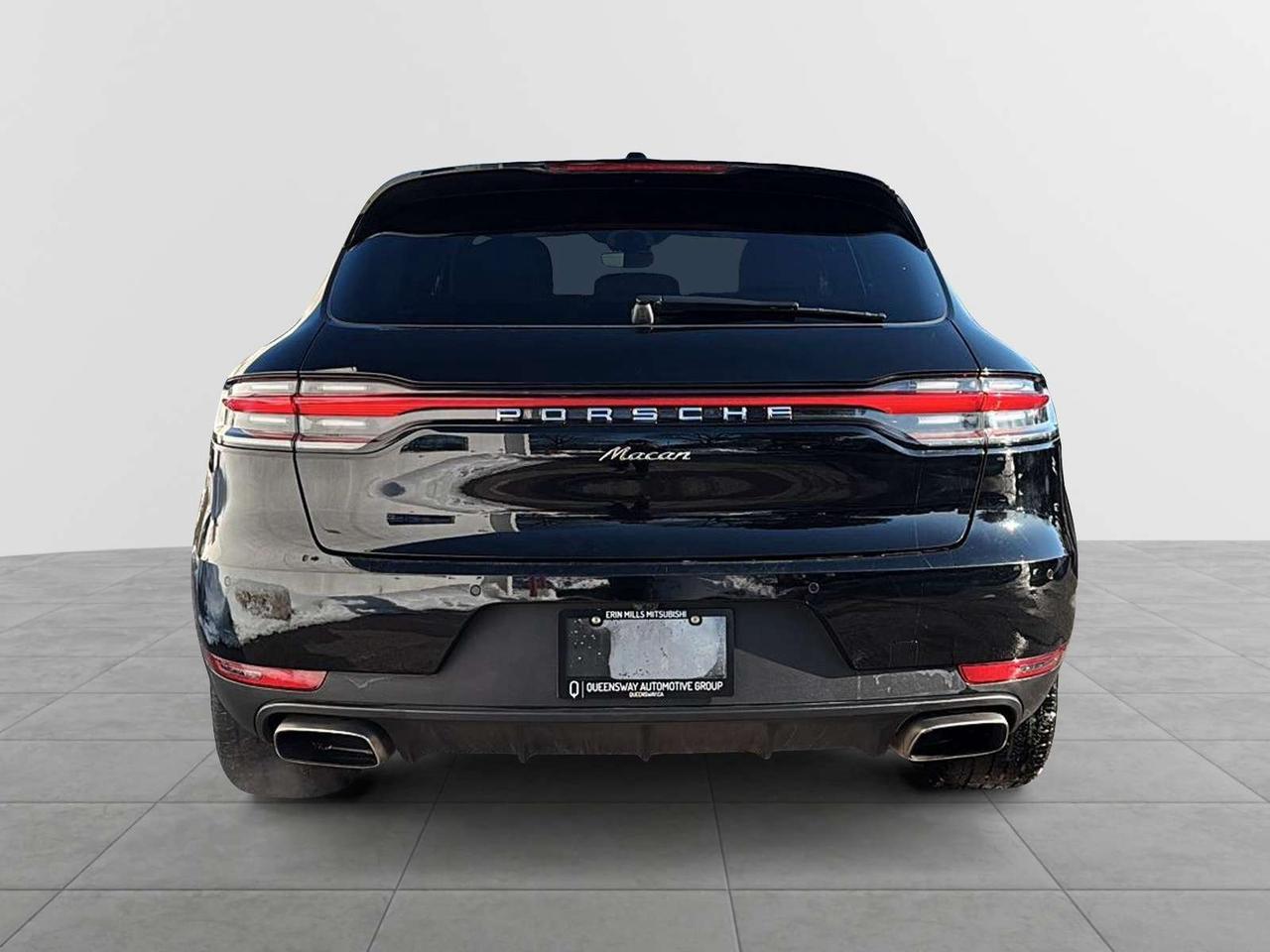 2021 Porsche Macan Base | Apple CarPlay | Heated Steering Wheel Photo