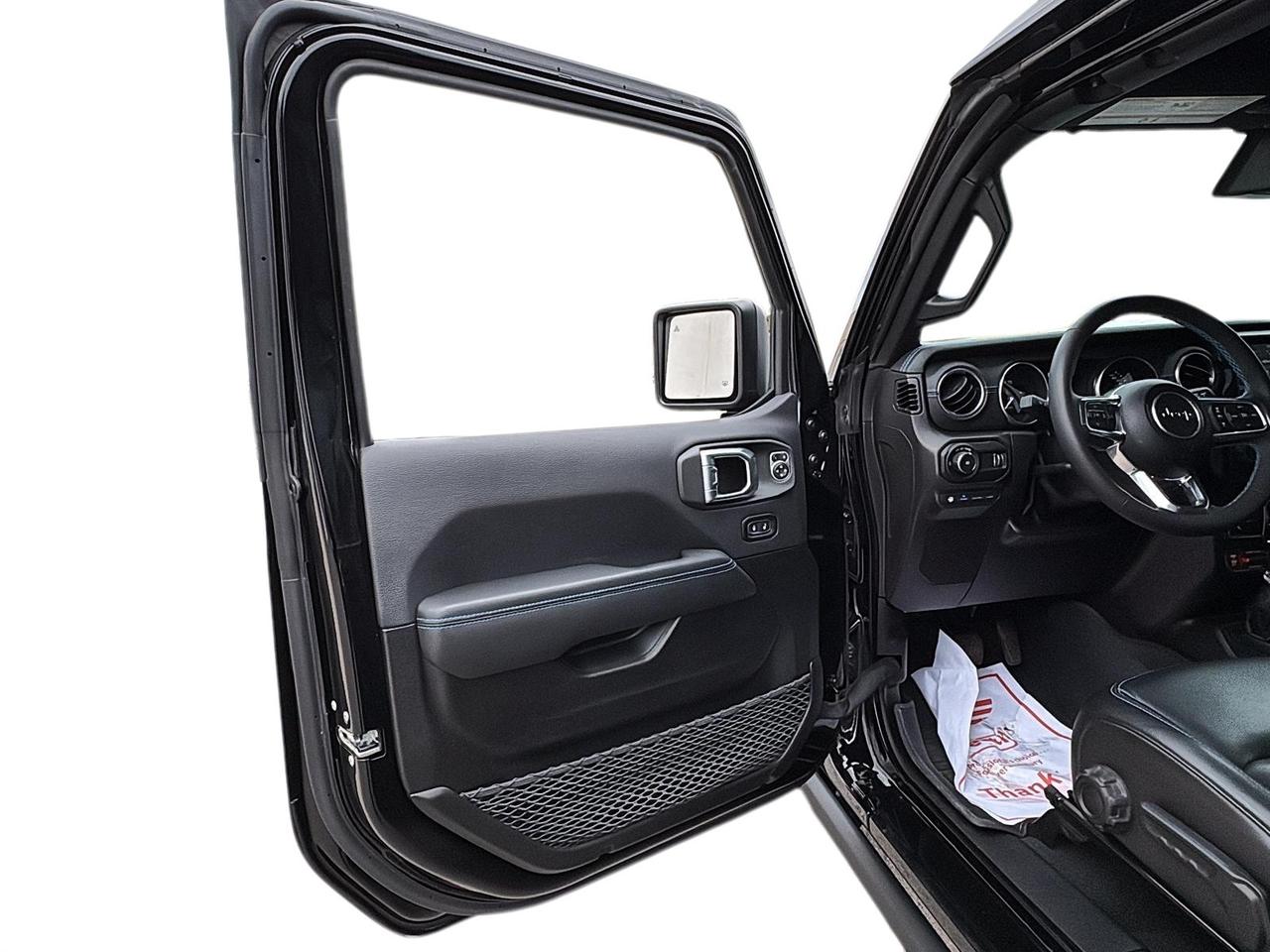 2023 Jeep Wrangler Unlimited Rubicon 4xe Hybrid |New Battery|Power top Photo