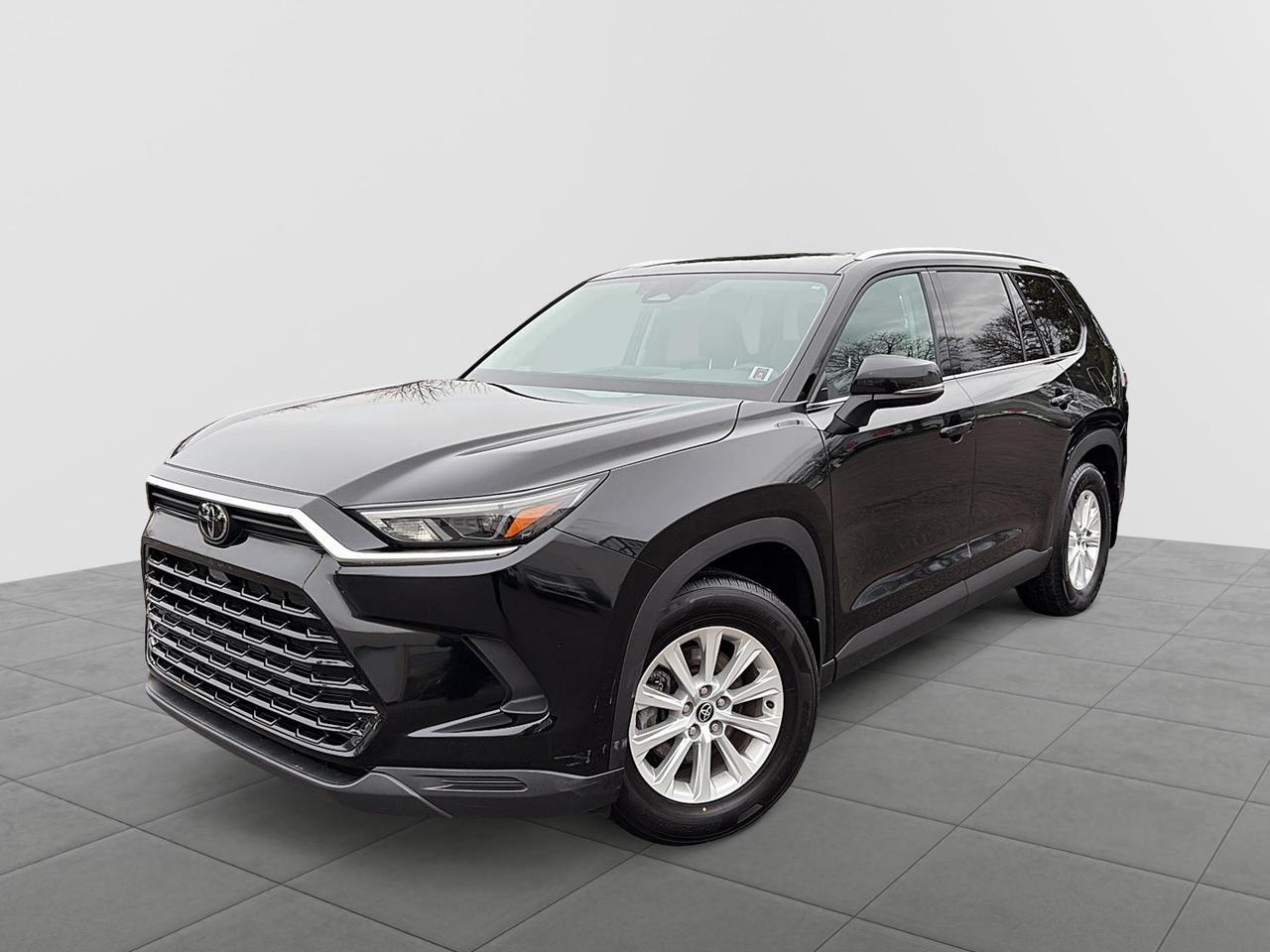 2025 Toyota Grand Highlander XLE Photo
