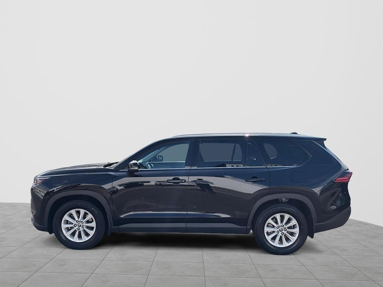 2025 Toyota Grand Highlander XLE Photo