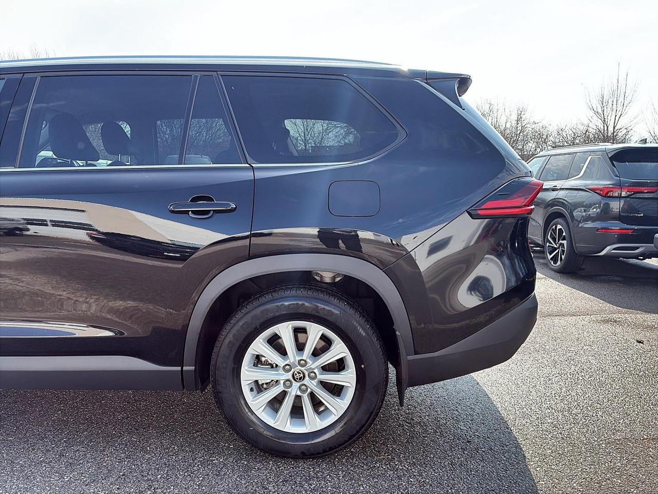 2025 Toyota Grand Highlander XLE Photo