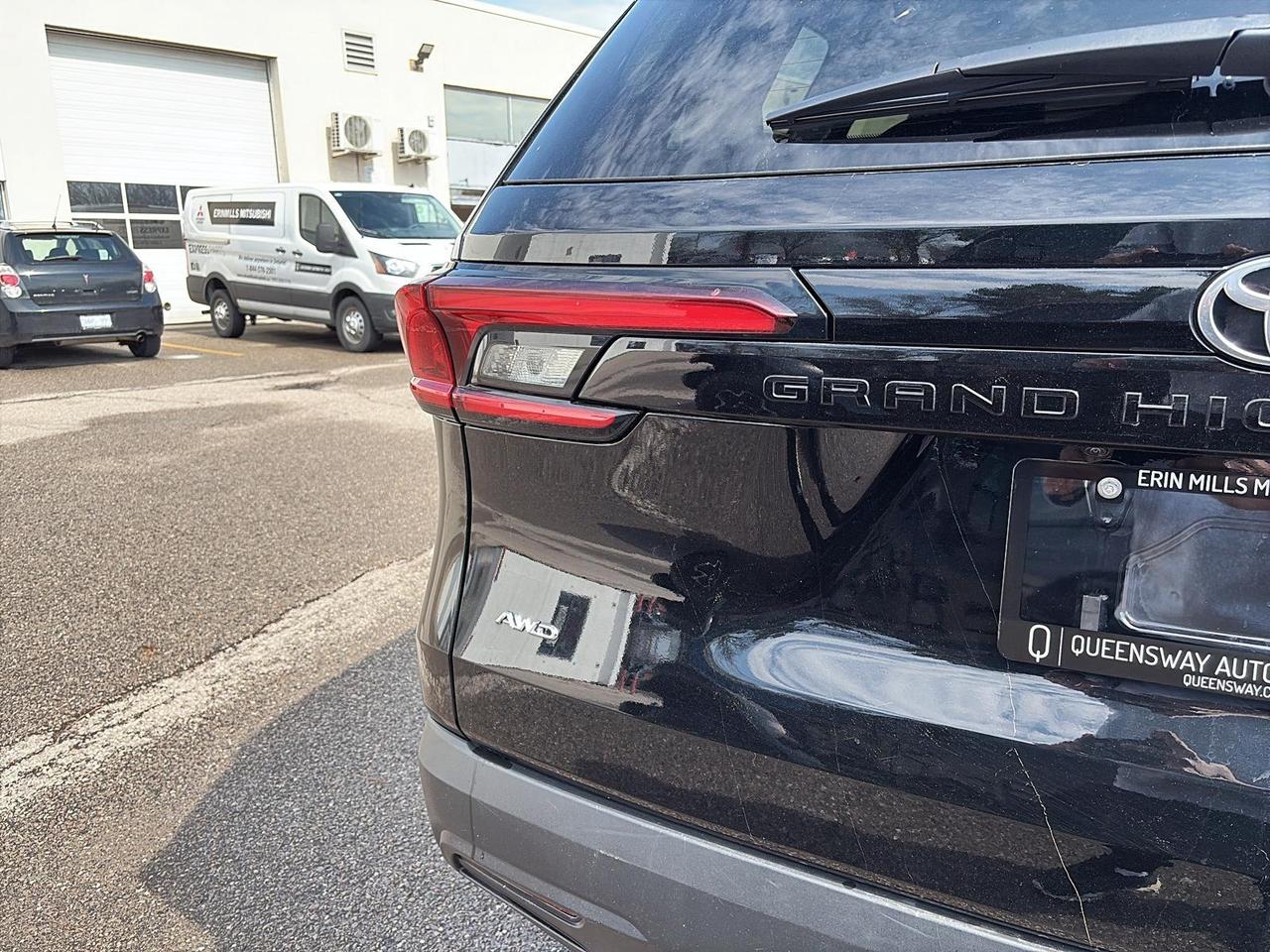 2025 Toyota Grand Highlander XLE Photo