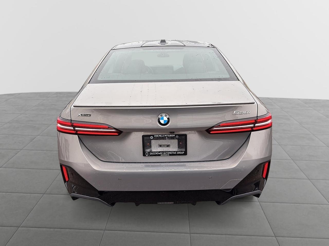 2026 BMW 530i 530i xDrive Sedan Photo