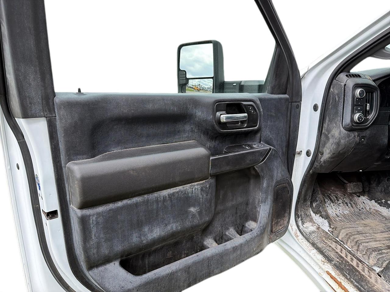 2021 GMC Sierra Base Dump with big options Photo