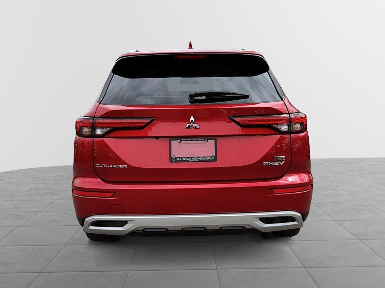2025 Mitsubishi Outlander Phev SEL Photo